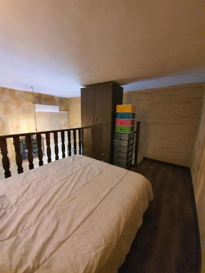 Apartment Coqueto Dupex En El Casco Antiguo De Triana Seville